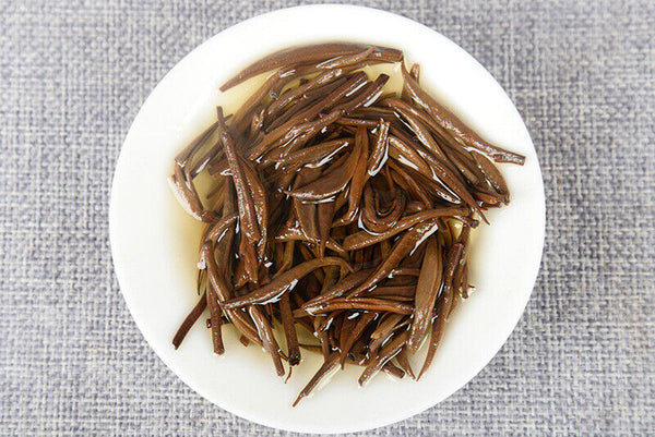 HelloYoung 500g Fengqing Dian Hong Tea Yunnan Black Tea 17.6 OZ