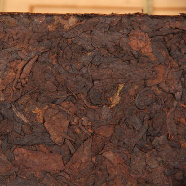 Big Leaf Pu-erh Tea Bamboo Shell Old Pu'er Tea Brick 1000g  Ancient