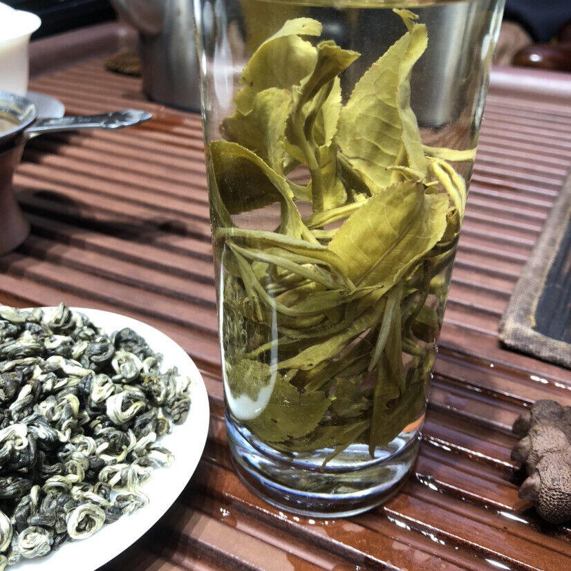 HelloYoung 300g Yunnan Biluochun Spring Qingxiang Green Tea Bag 12.34oz