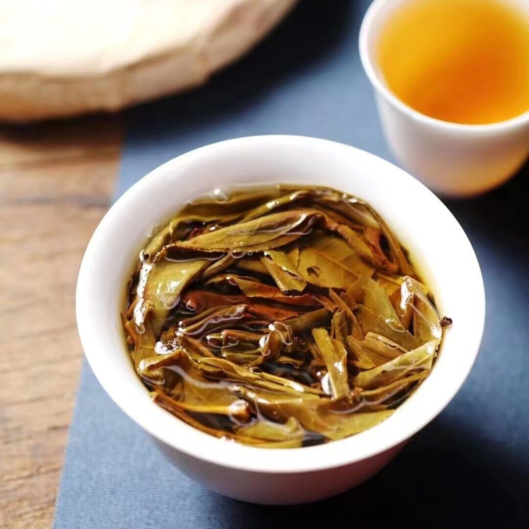HelloYoung Yunnan Tea Shuangjiang Know Over Puerh Tea Raw Tea 200g Cake Tea