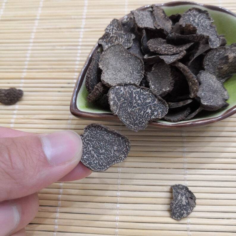 25g Grams Mushroom House Dried Black Winter Truffles