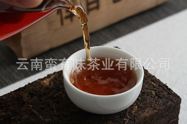 HelloYoung 500g Yunnan Pu-erh Tea Camphor Old Tea Pu-erh Ripe Tea Organic Healthy Tea