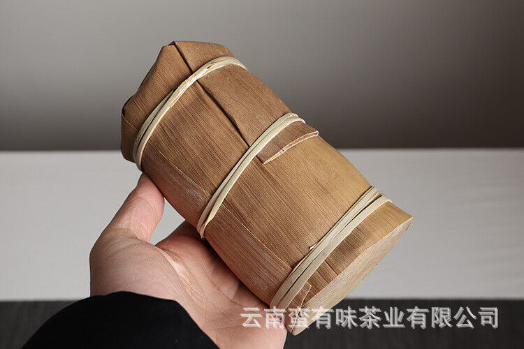 HelloYoung 50g Yunnan Pu'er Tea Xigui Old Tree (Green Mountain) Pu'er Raw Tea Cake