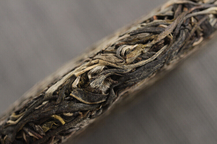HelloYoung 357g Yunnan Pu'er Tea Banzhang Yinhao Old Tree Pu'er Raw Cakes Seven Seeds Cake