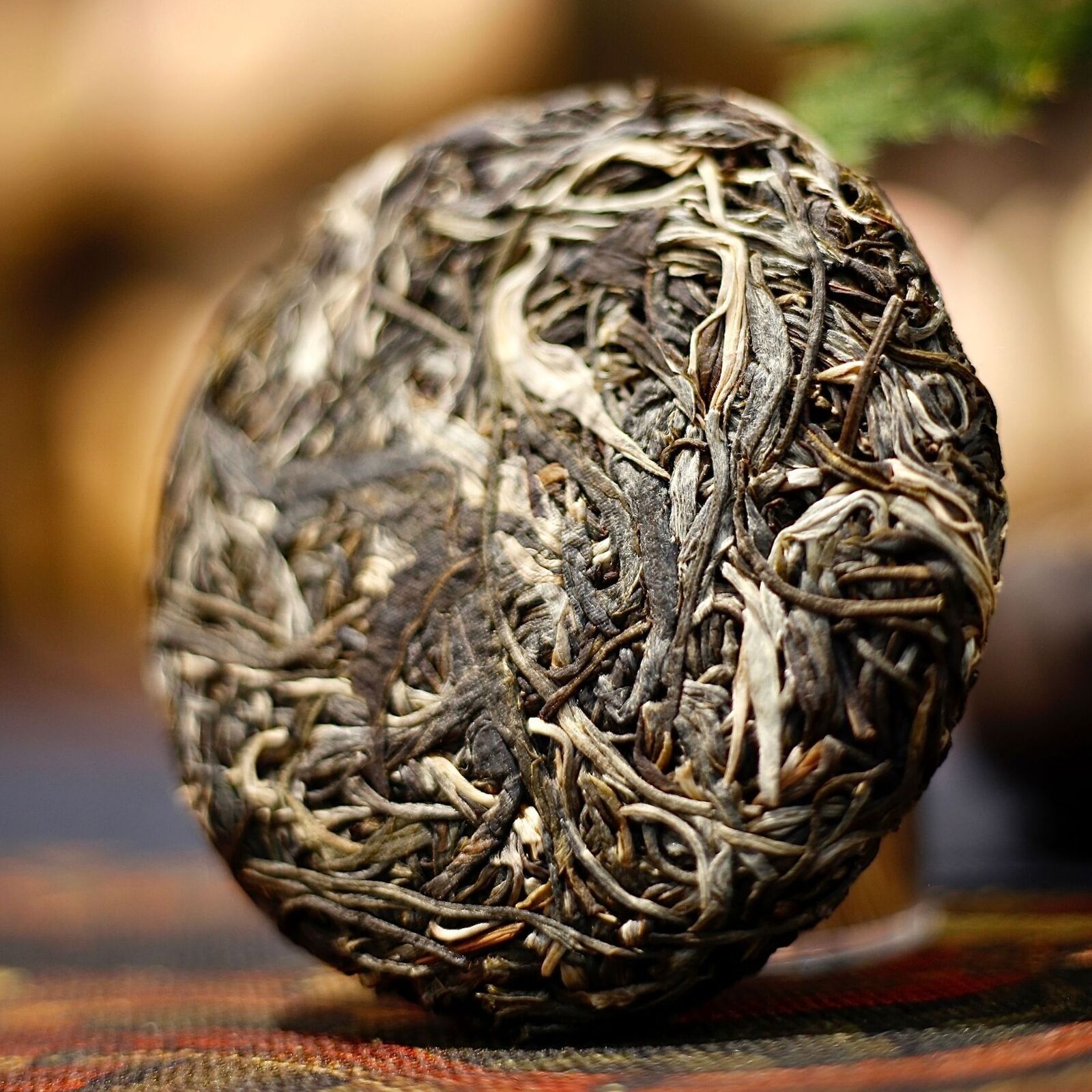 HelloYoung Yunnan Menghai Puerh Tea Old Panzhang Ancient Cabbage Raw Tea Cake 100g/3.52oz Secondary image