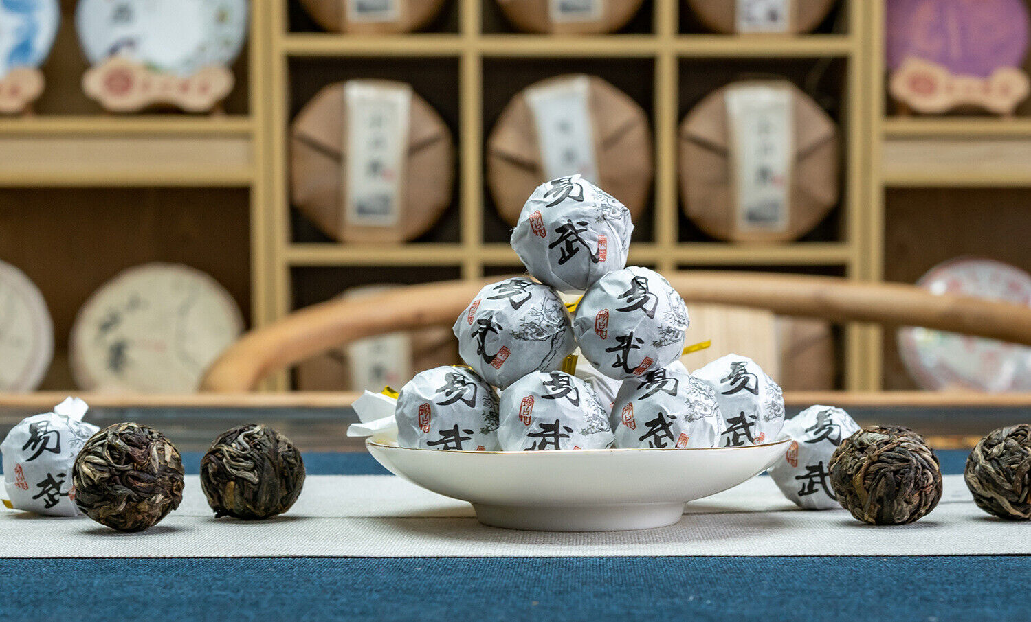 HelloYoung 500g 8g chacun Yiwu Dragon Pearl Pu-erh Raw Tea Handmade Dragon Pearl Tuocha