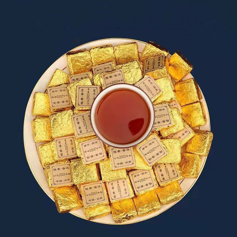 Premium Yunnan Pu-erh Tea Cake Rich Aroma Glutinous Rice Flavor Aged Ripe Tea