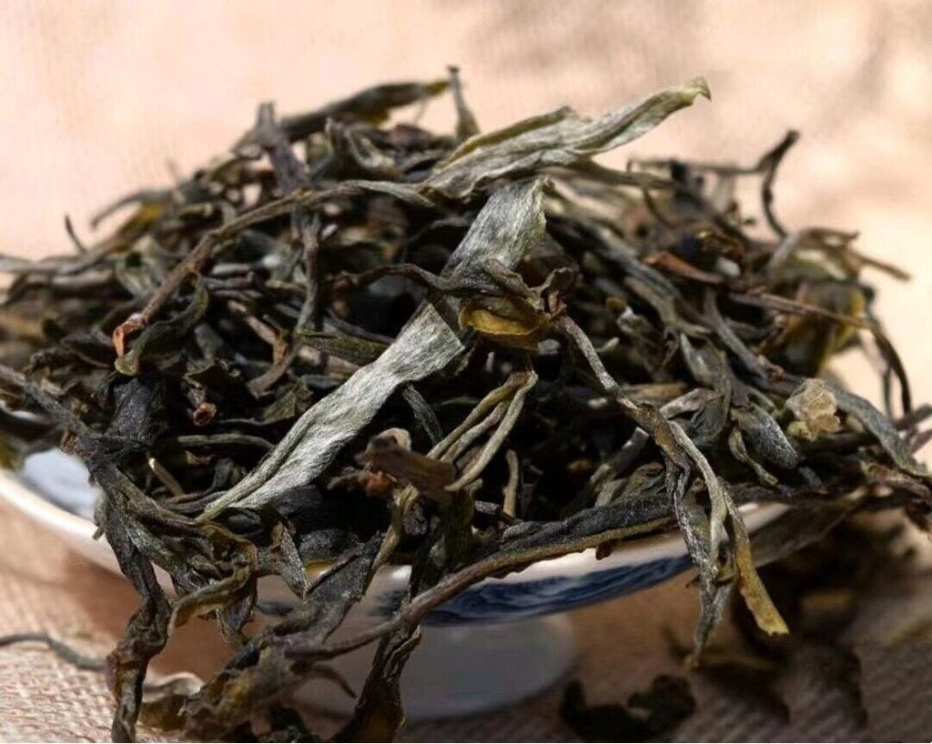 HelloYoung Yunnan Tea Nannuo Mountain Pema Ancient Tree First Spring Pu'er Raw Tea 100g