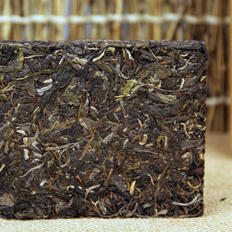 HelloYoung High Mountain Arbor Tree Yunnan Pu-erh Green Tea  Raw Pu'er Tea Brick Gift 250g