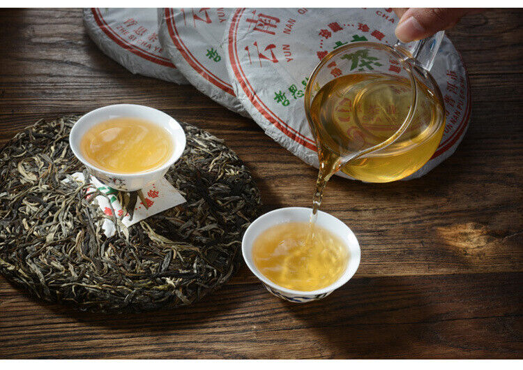 HelloYoung 357g Head Spring Tea Yunnan Pu'er Tea Raw Pu'er Tea Cake Yunnan Qizi Cake Tea