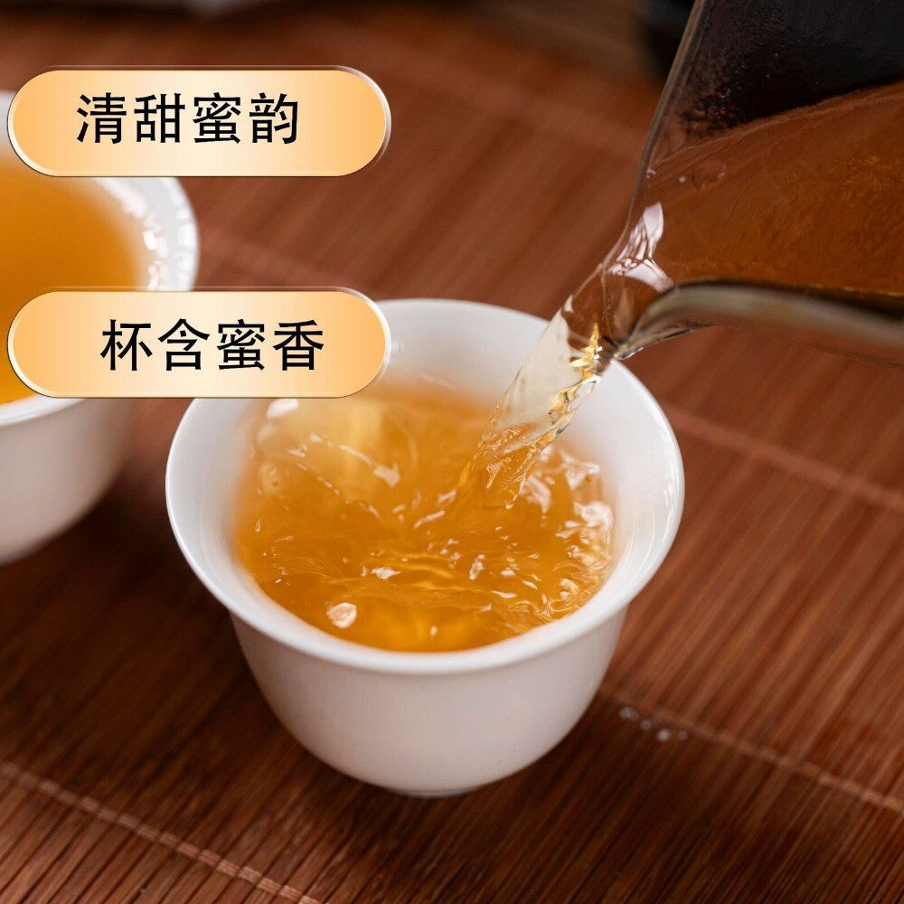 Laoman'e Ancient Tree Pu-erh Cake 357g Yunnan Spring Handpicked Sheng Puer