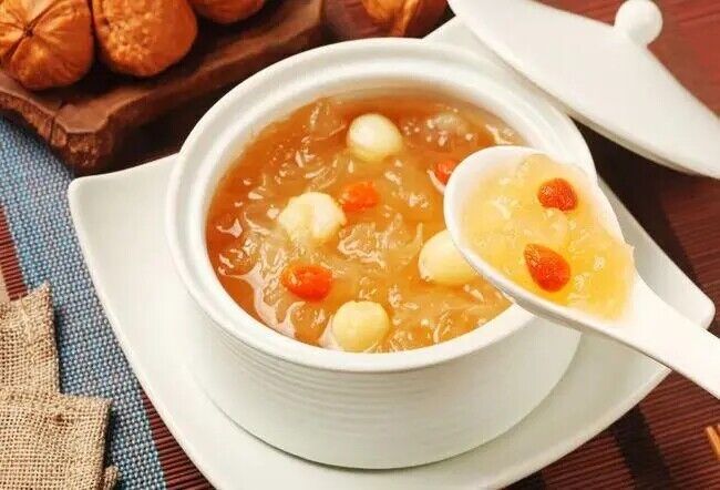 HelloYoung Great Tremella Fuciformis Edible Snow Fungus Ball Mushrooms Good for Health100g