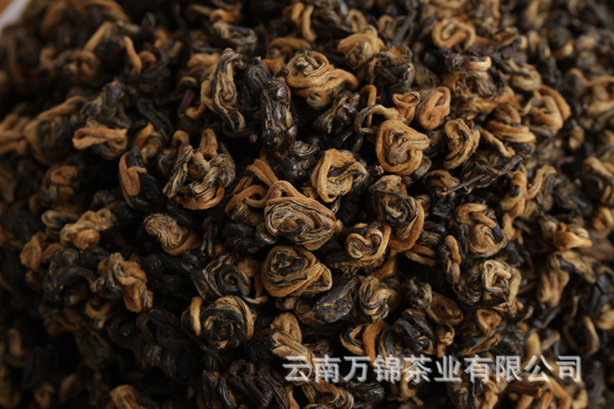 HelloYoung 500g Yunnan Fengqing early spring Yunnan black tea honey fragrance red conch