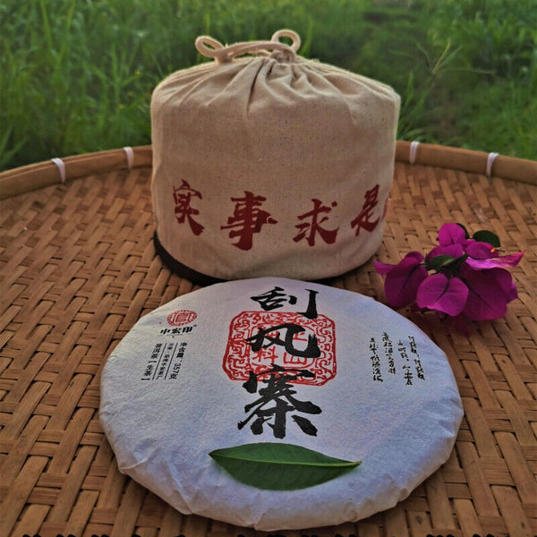 HelloYoung 357g Cha Tea Zhonghong Guafengzhai Ancient Tree Tea Spring Tea Green Tea