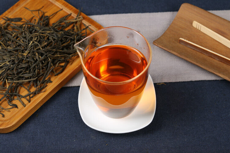 HelloYoung Fengqing Dian Hong tea spring tea Two-leaf pine needles (No. 1) Lijiao black tea