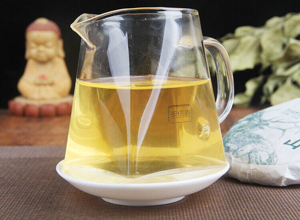 HelloYoung 100g Yunnan Menghai Sleeping Deer Mountain Sun Green Pu'er Raw Tea Cake