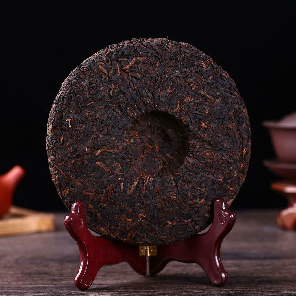 HelloYoung Ripe Puer Tea Cake Yunnan Brown High Mountain Ecological Pu erh Cooked Tea 200g