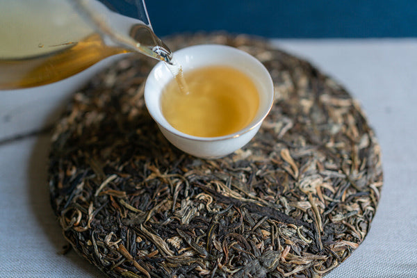 HelloYoung 357g Lao Banzhang Puerh Raw Tea Yunnan Ancient Tree Puerh Seven Seed Cake Tea