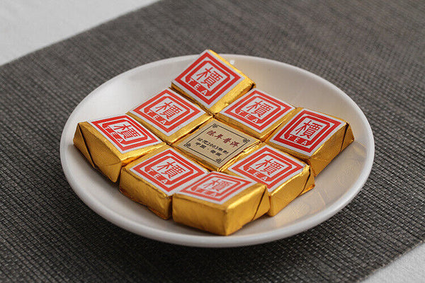 HelloYoung Menghai Pu'er ripe tea small square brick tea leaves sinensis word Pu'er tuocha