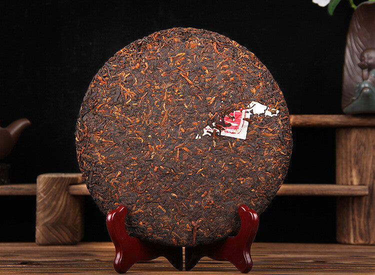 357G  Ripe Cake Chunhai Brand Imperial Tea 2006 Yiwu Ancient Tree Pu-erh Tea