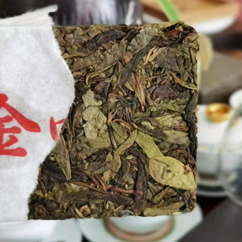 HelloYoung Golden Brick Ancient Tree Golden Leaf Pinghe Ancient Tree Tea Pu-erh Tea Raw Pu Main image