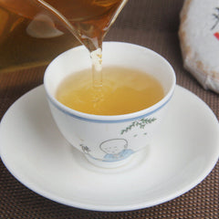 HelloYoung 100g/cake Yunnan Pu'er raw tea cake Xigui wilderness tea Icelandic tea