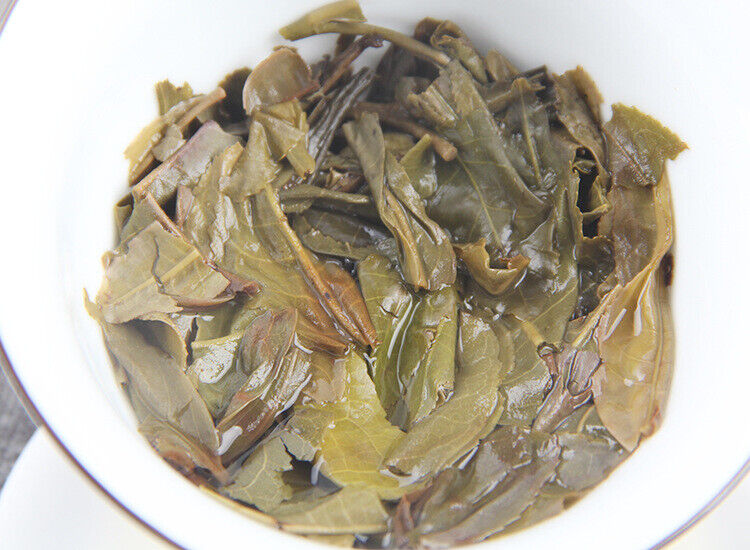 HelloYoung Pu'er Raw Tea Iceland Ancient Tree 357g Yunnan Tea Cake 普洱茶生茶 冰岛普洱古树 357g 云南饼茶