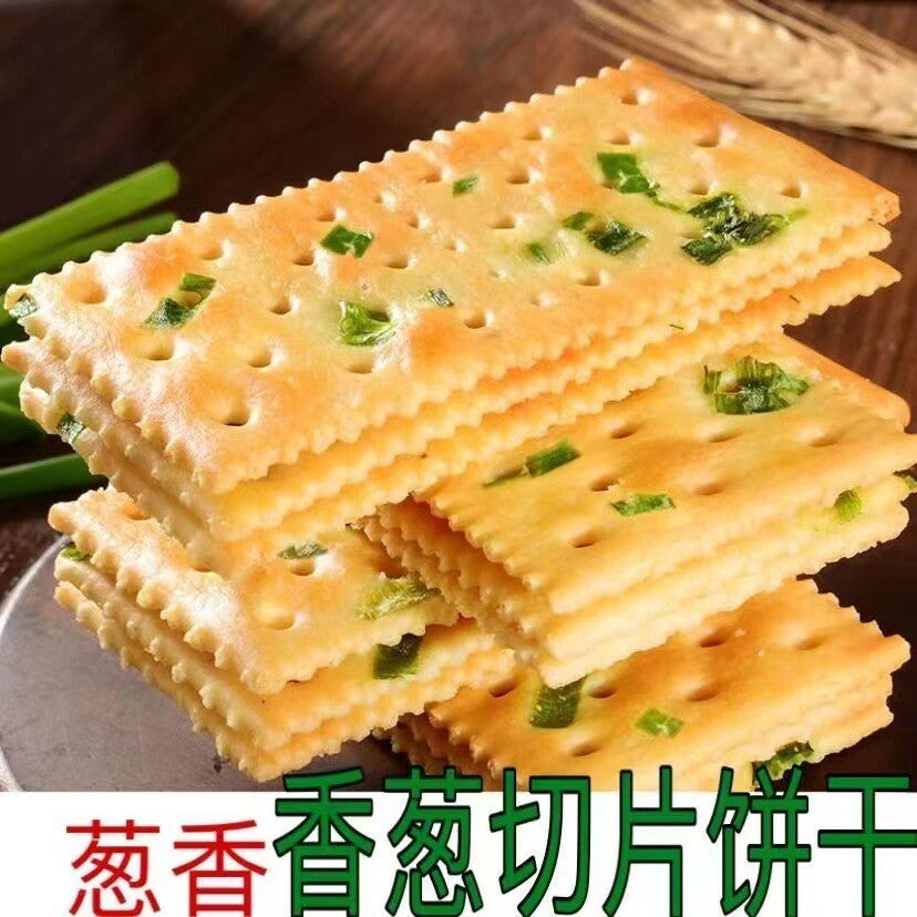 Savory Onion Crackers Crispy Soda Biscuits Office Snack Treat Main image