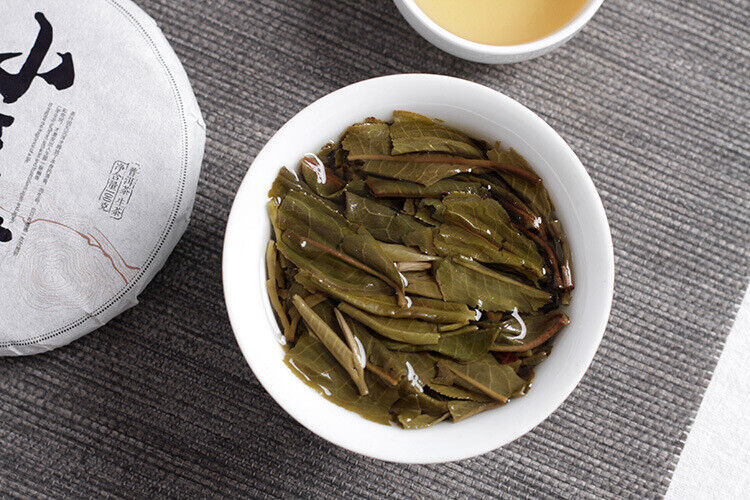HelloYoung 100g Yunnan Pu'er Tea Pu'er Raw Tea Cake Xiao Ban Zhang Raw Tea Small Jade Cake