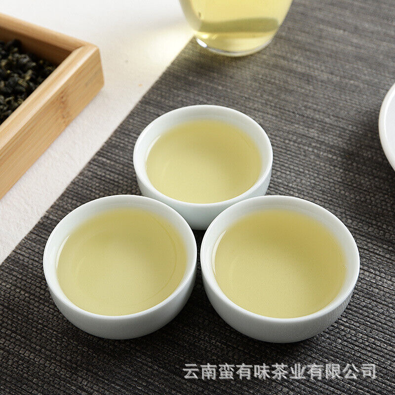HelloYoung 500g bag Yunnan Yunnan Green Tea Puerh Tea Bi Luo Chun One bud and two leaves