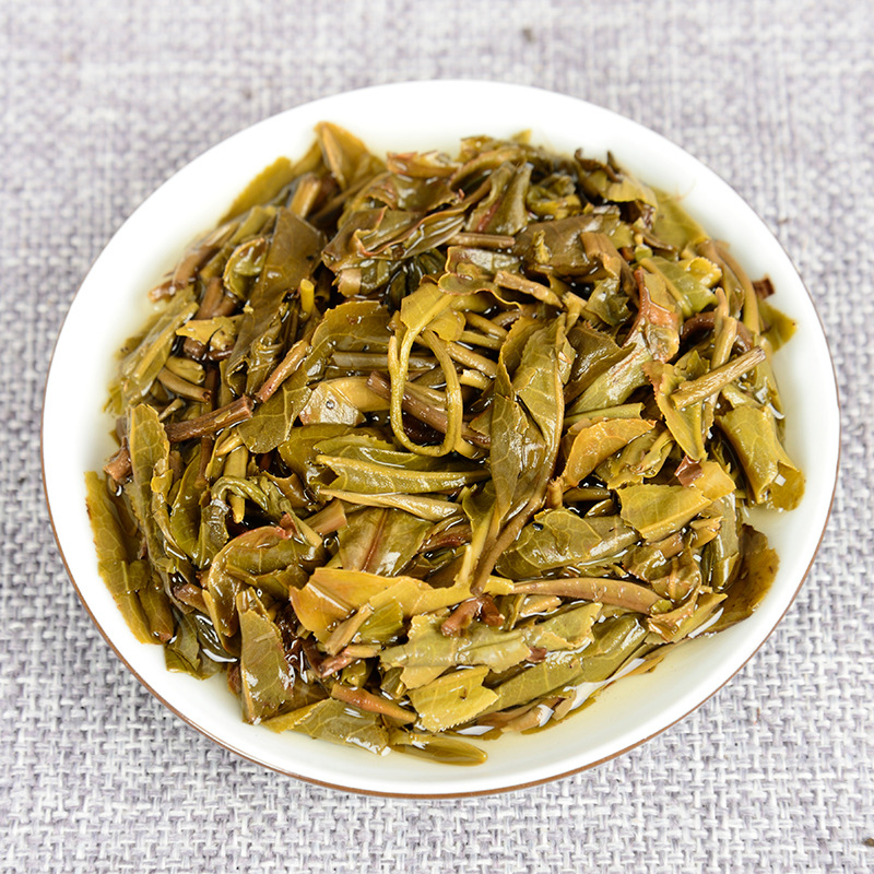 HelloYoung Pu'er Tea Natural Organic Early Spring Ancient Tea Leaves 200g Yunnan