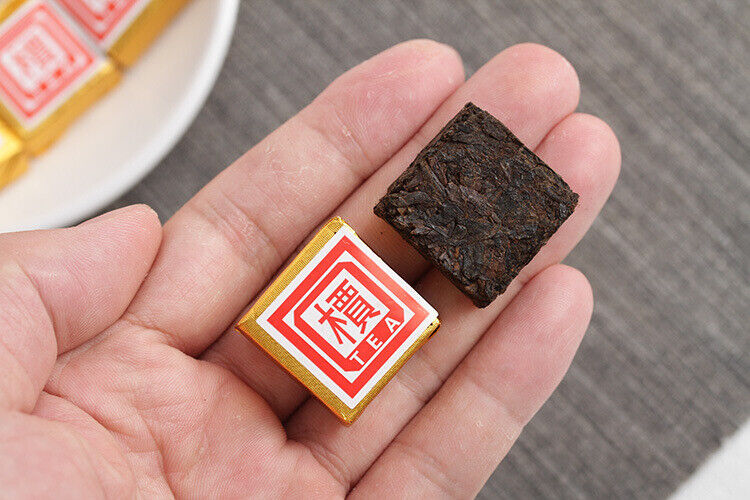 HelloYoung Menghai Pu'er ripe tea small square brick tea leaves sinensis word Pu'er tuocha