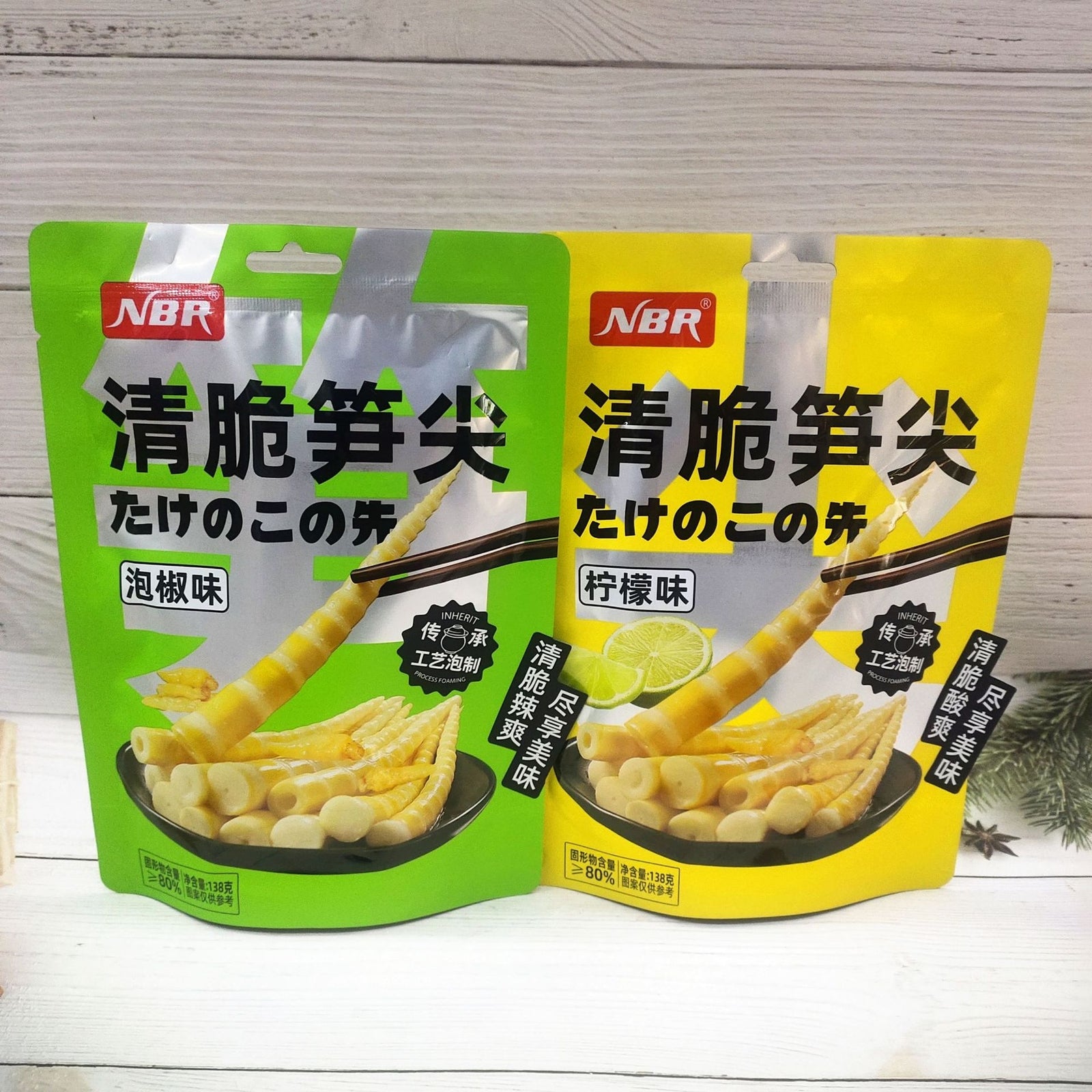 Zitronen-Pfeffer-Geschmack Knusprige Bambusspitzen Instant-Snacks 柠檬泡椒味清脆笋尖开袋即食