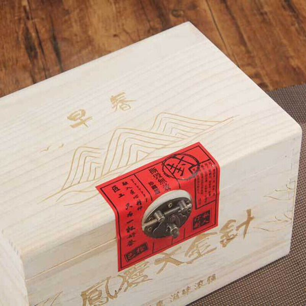 Natural ancient  big gold needle golden bud Dian Hong tea 500g/1.1LB wooden