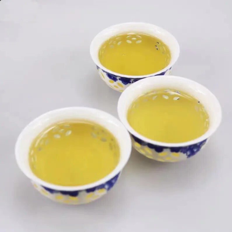 China's Unique White Tea Tea Cake Pekoe Silver Needle Fuding White Tea 300g