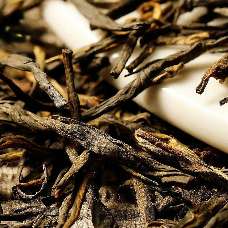 HelloYoung Classic 58 Red Tea Feng Pai Black Tea Chinese Top-grade Original Dianhong 380g Main image