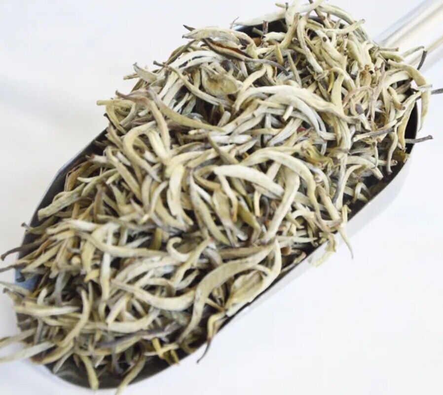 HelloYoung New White Tea Natural Organic Tea Baihaoyinzhen Silver Needle Tea 100g Main image
