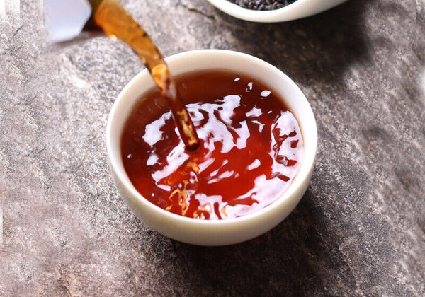 Broken Silver Yunnan Menghai Old Ripe Pu'er Tea Glutinous Fragrant Tea Fossil