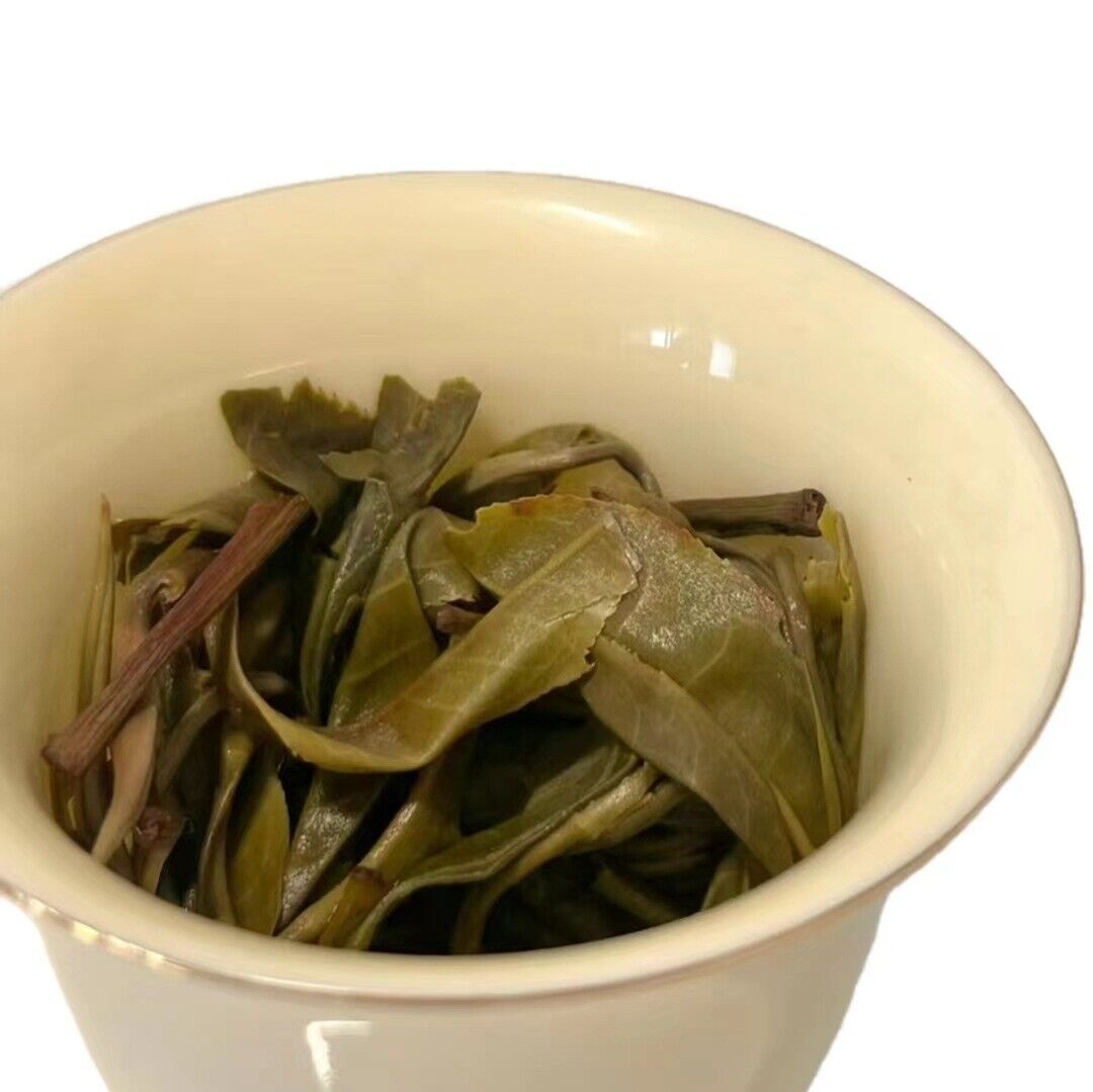 HelloYoung Yunnan Tea Nannushan First Spring Ancient Pu'er Tea Raw Tea 357g Cake Tea