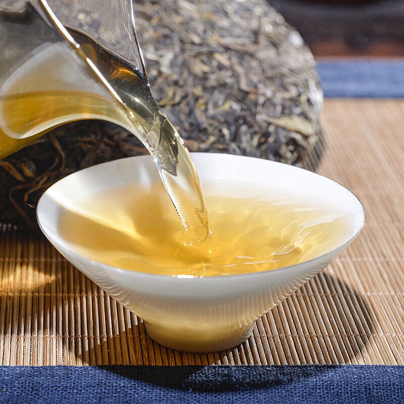 HelloYoung Yunnan Pu'er Raw Tea Cake 357g Pu'er Tea Cake Healthy Drink