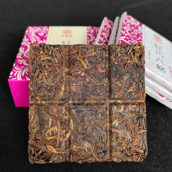 HelloYoung Yunnan tea puerh raw tea ripe tea boxed six frame tea white tea sun black tea