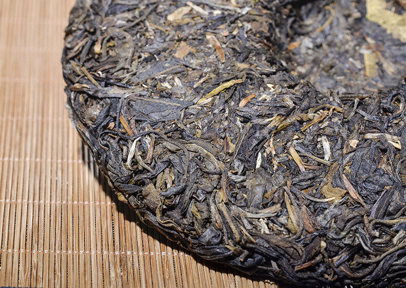 HelloYoung Pu'er Raw Tea Cake Old Tree Tea Pu'er Raw Tea Cake 357g Pu'er Raw Tea Cake