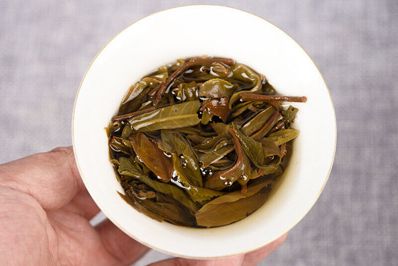HelloYoung High Quality Yunnan Tea Yiwu 357g Raw Tea Cake 云南茶叶 易武凤凰窝 357克生茶饼