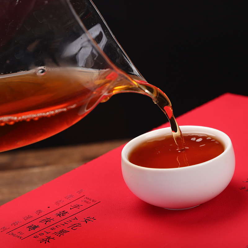 HelloYoung 1kg Hunan Anhua black tea handmade brick tea Tianjian JinhuaFu brick black tea
