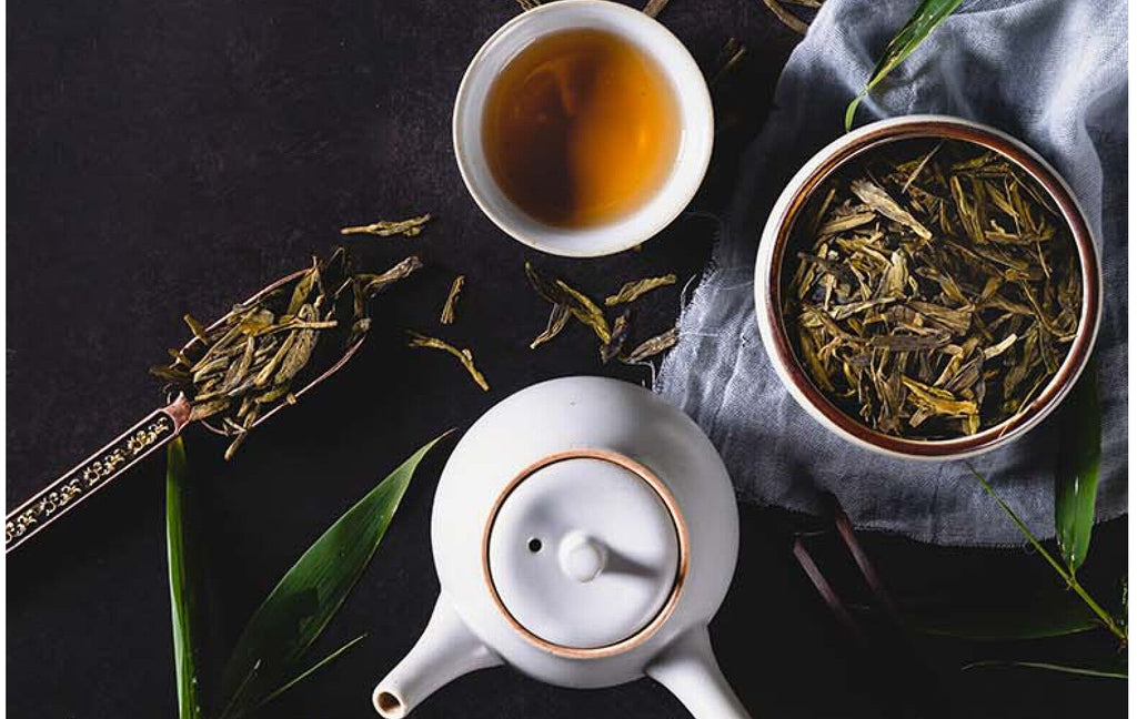 HelloYoung Yunnan Seven Cakes Banzhang Early Spring Ancient Pu'er Tea Raw Tea Cake Tea 357g
