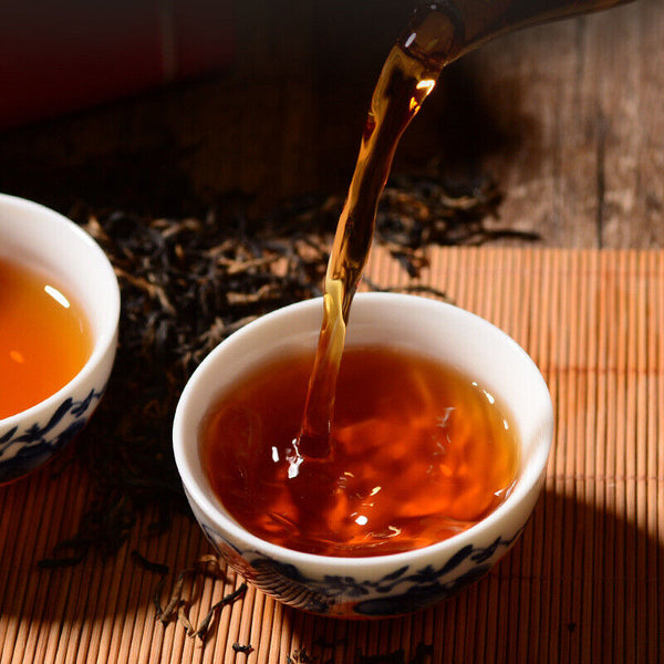 HelloYoung TeaYunnan Golden Buds Loose Leaf Black Tea 250g Dian Hong Tea Iron Canned Gift Tea