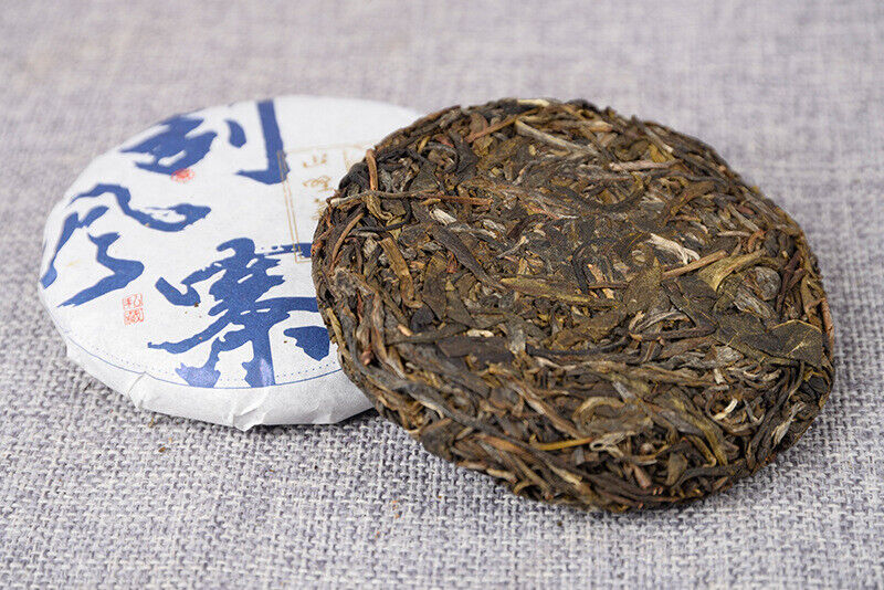 HelloYoung 100g Yiwu Ancient Tea Tree Yunnan Tea Pu-erh Raw Tea Tea Cake