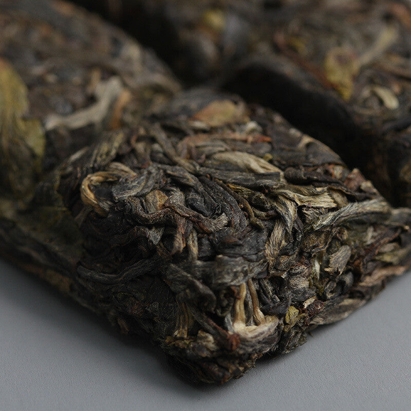 Yunnan Puerh Tea Big Tree Old Tree Puerh Raw Tea Brick Spring Tea 45g Secondary image