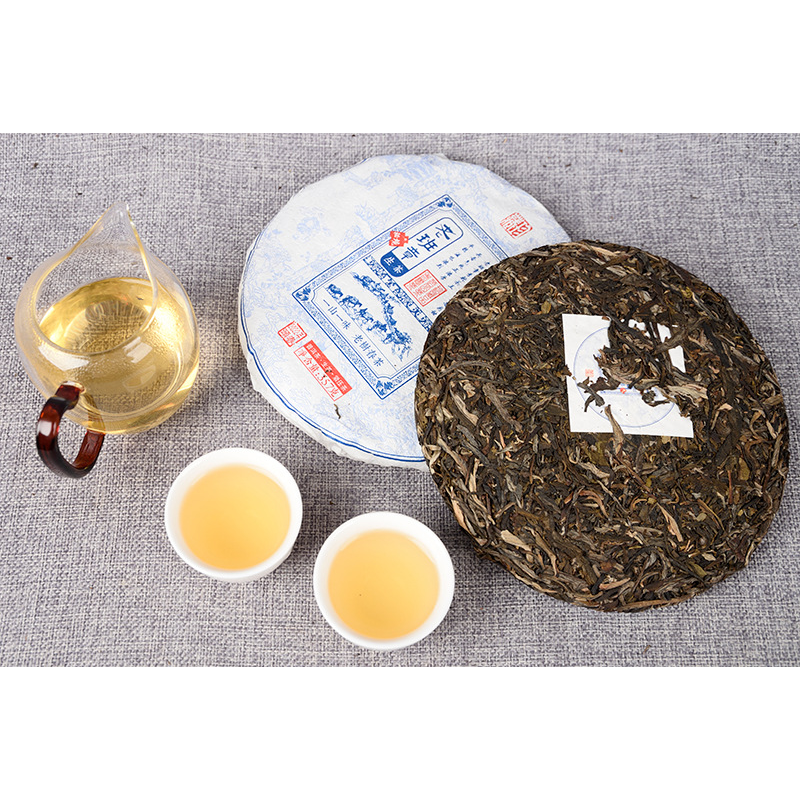 HelloYoung Tea Yunnan Tea Old Banzhang Cake Pu'er Tea Tea Health Care 357g Gift