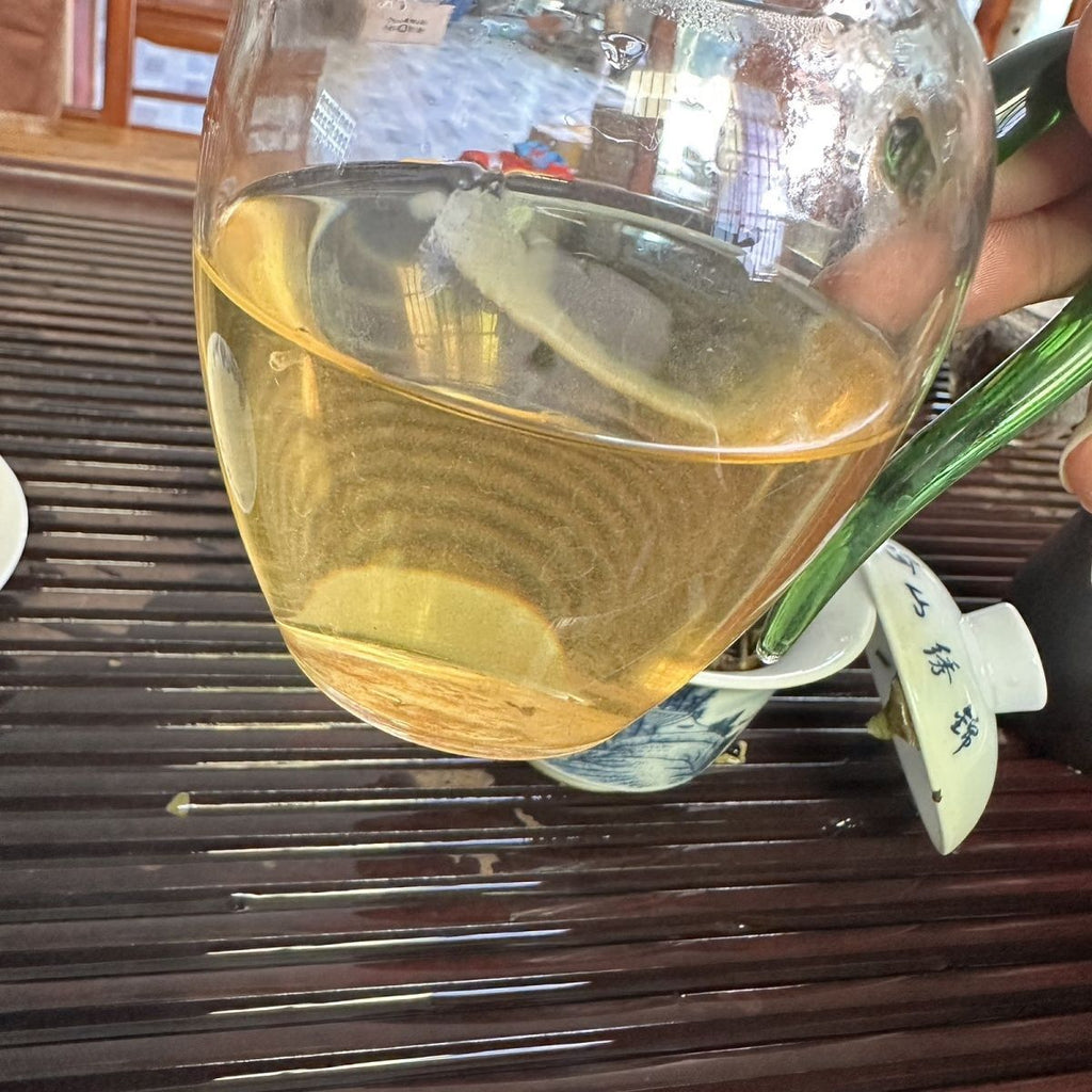 Yunnan Old Leaf White Tea Handmade Premium White Tea Cakes 300g